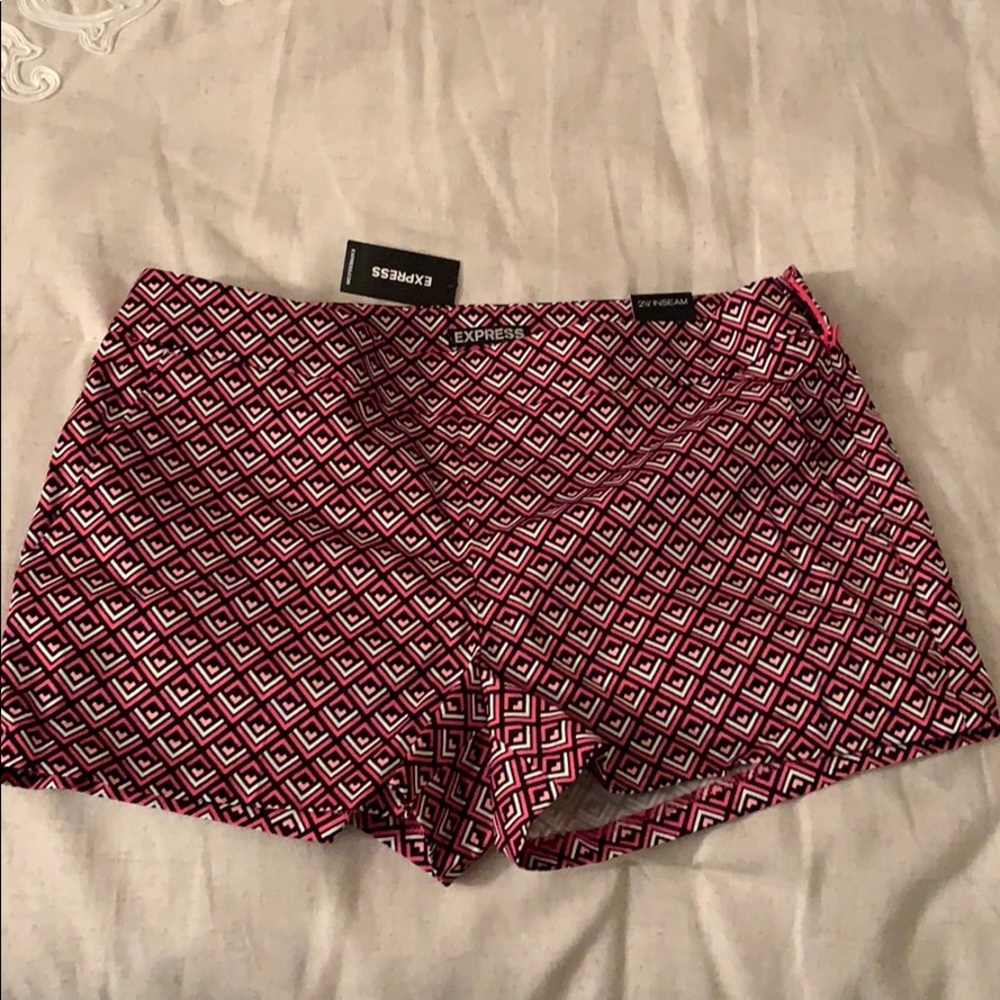 Brand new Express shorts. Size 6 - Picture 1 of 3